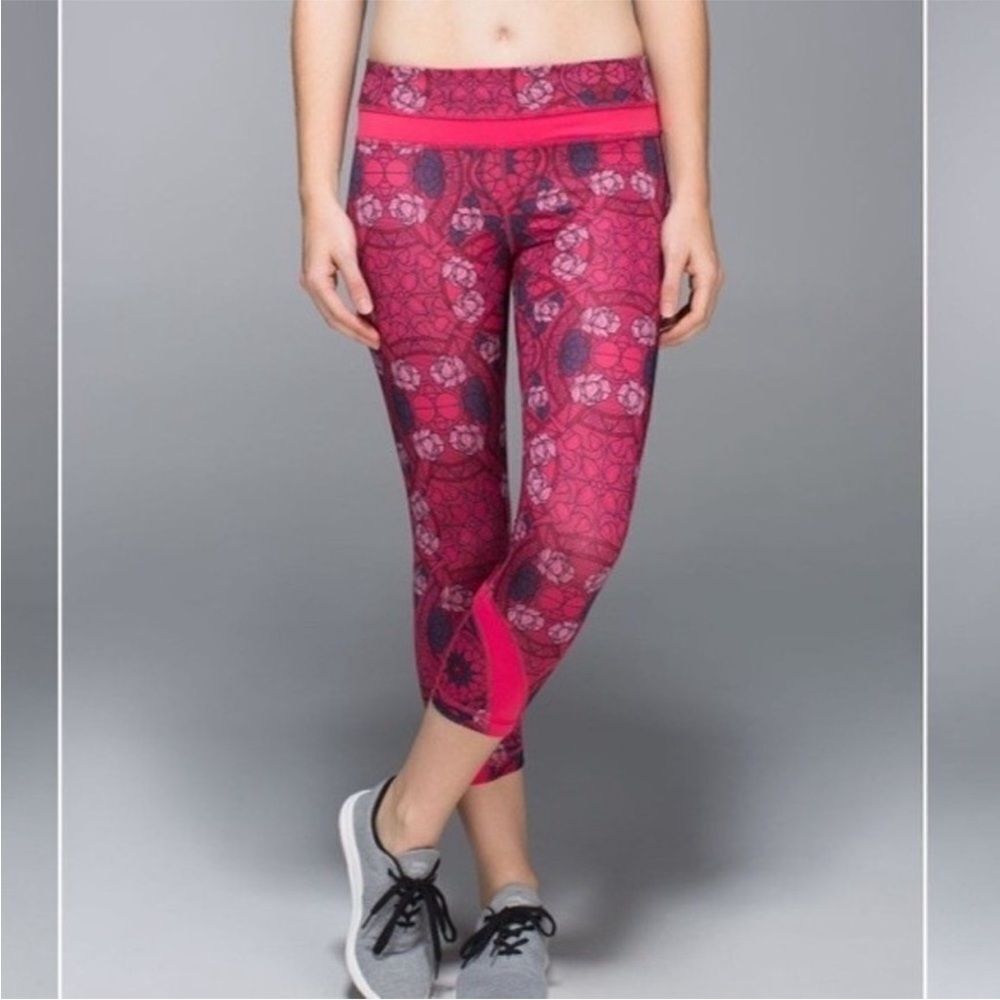 Lululemon Run: Inspire Crop II Leggings Women Size 4